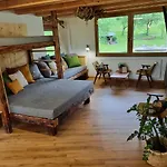 Apartma2 Pri Adamu *