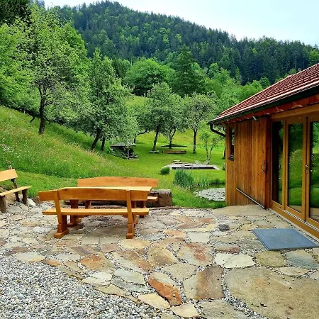 Apartma2 Pri Adamu