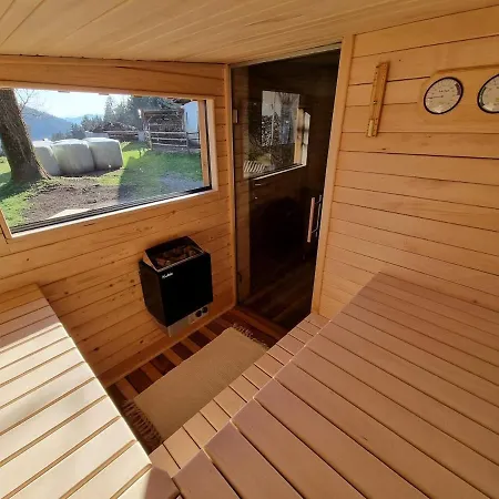 Apartma2 Pri Adamu Lägenhet