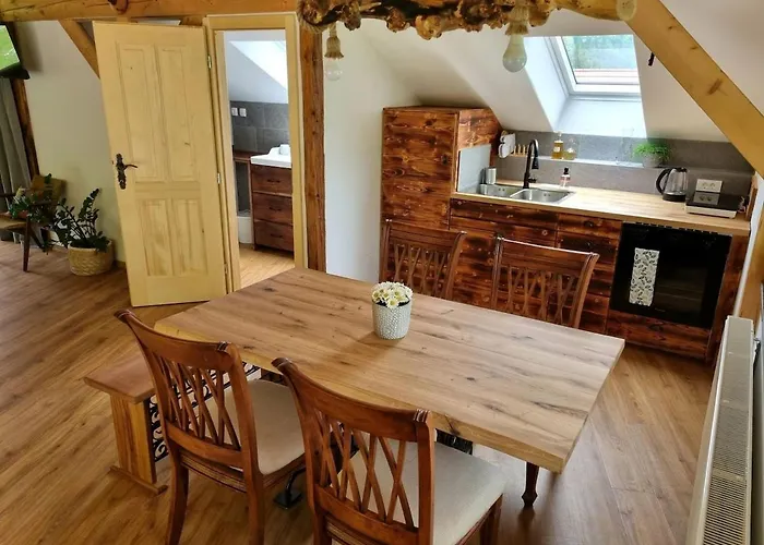 Apartma2 Pri Adamu Apartman