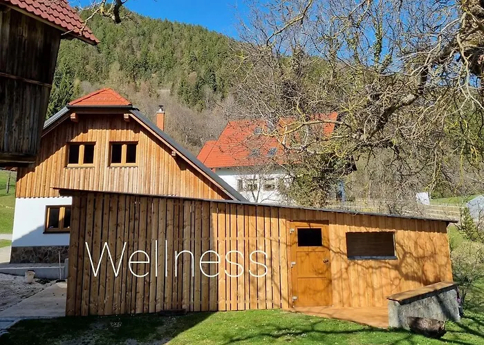 Apartma2 Pri Adamu Apartman *