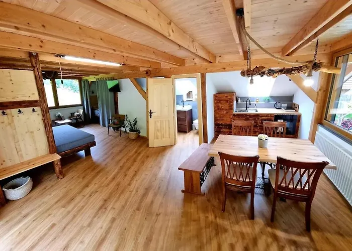 Apartma2 Pri Adamu *